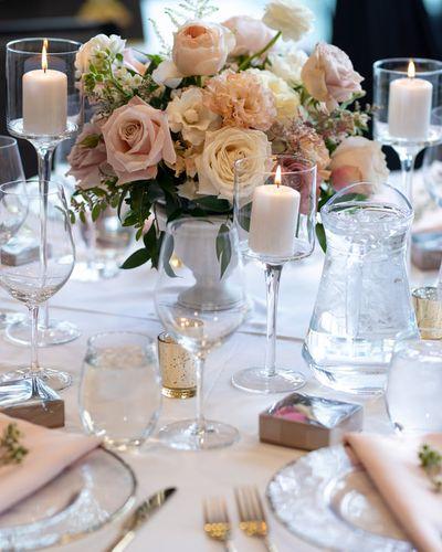 Kevin Reception Table