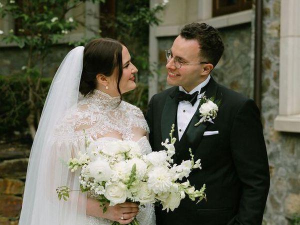 Abby 13 Bride And Groom Dahlia