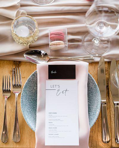 Kara Table Setting