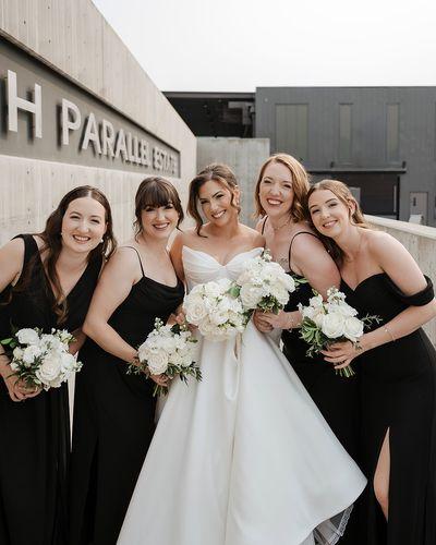 Mn Bridesmaids Happy Laughing