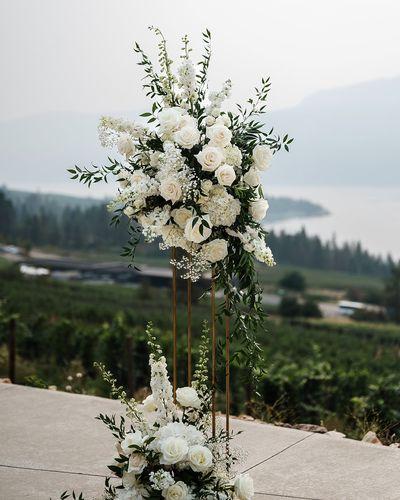 Mn Pillar Cloud Florals