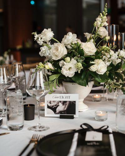 Mn Table 8 White Phlox Snapdragon