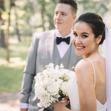 Anna wedding florals