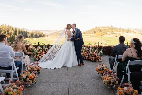 Quicksand Rose Dahlia Majolica Spray Rose Snap Dragon