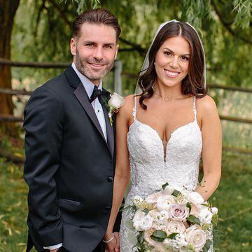 Melissa at Summerhill wedding florals